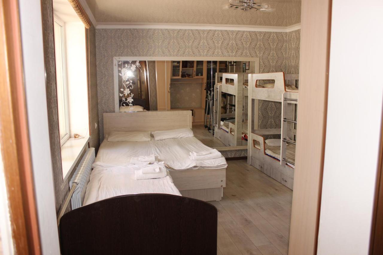 Guest House Jamal Naryn 外观 照片