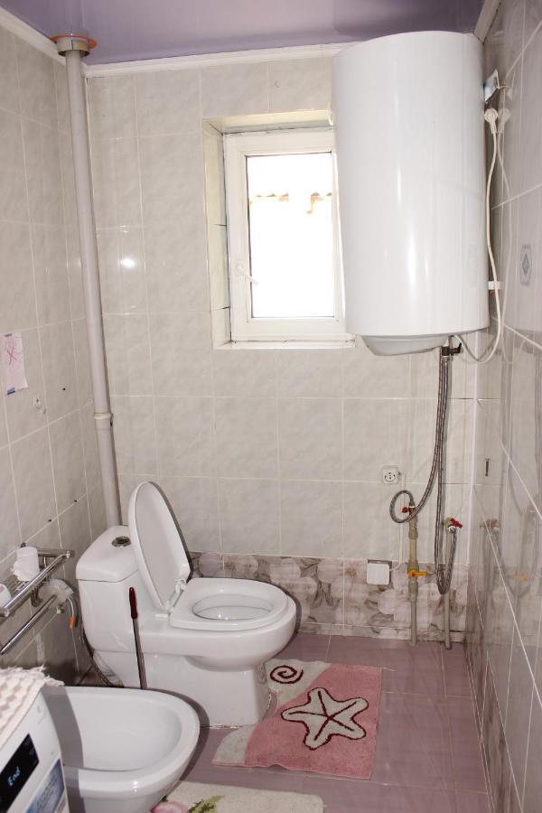Guest House Jamal Naryn 外观 照片