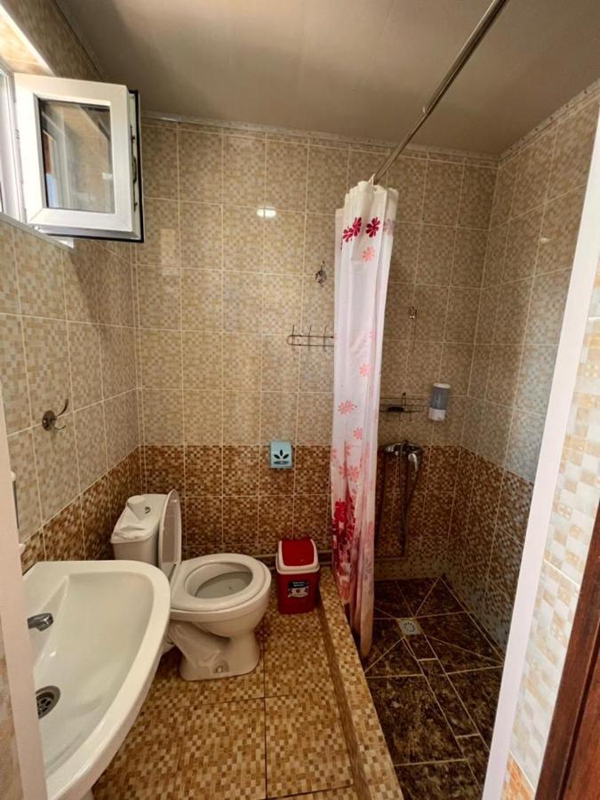 Guest House Jamal Naryn 外观 照片